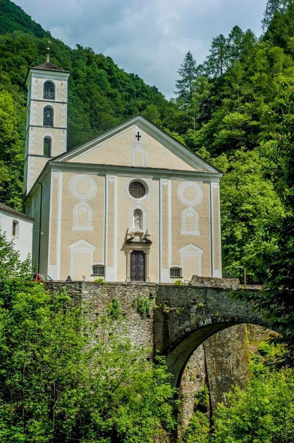Grotto Zendralli Roveredo Zewnętrze zdjęcie
