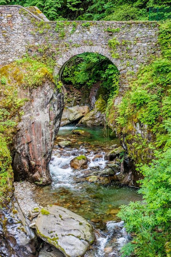 Grotto Zendralli Roveredo Zewnętrze zdjęcie